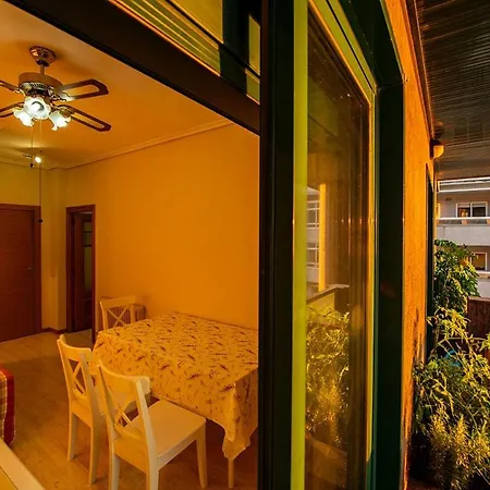 Apartamento Primera Linea De Playa Samil Apartamento
